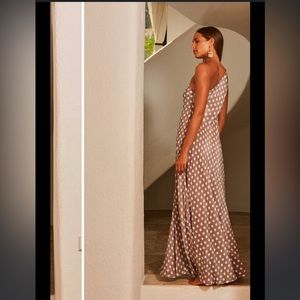 Beautiful Alexandria Miro Maxi